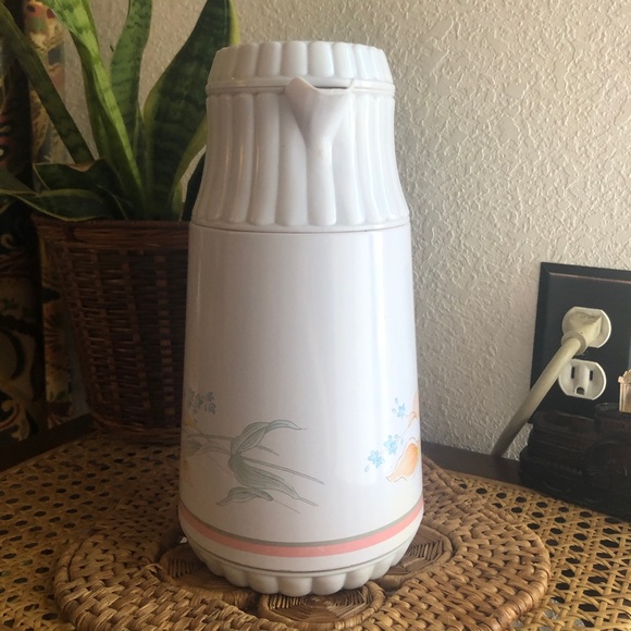 Vintage Interpur Calla Lily Floral Insulated Thermos Pitcher/Carafe - Picture 4 of 16